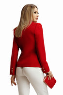 Kort röd jacka med två rader knappar