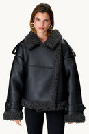 Noelle kort svart jacka