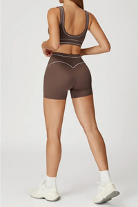 Cecy smal tvådelad träningsdräkt