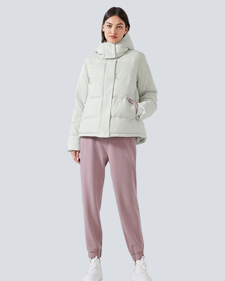 Allal jacka med dragkedja, knappar och fickor