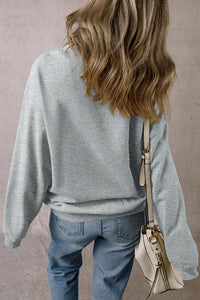 Loose long-sleeved sweater
