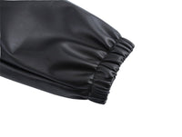 Vivi svart jacka med rund krage och enkel rad knappar