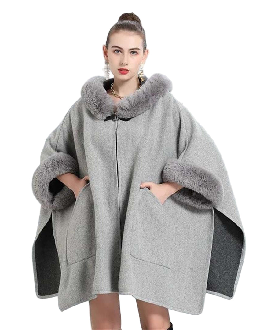 Mimi kofta med fluffig huva och varma fickor samt dragkedja