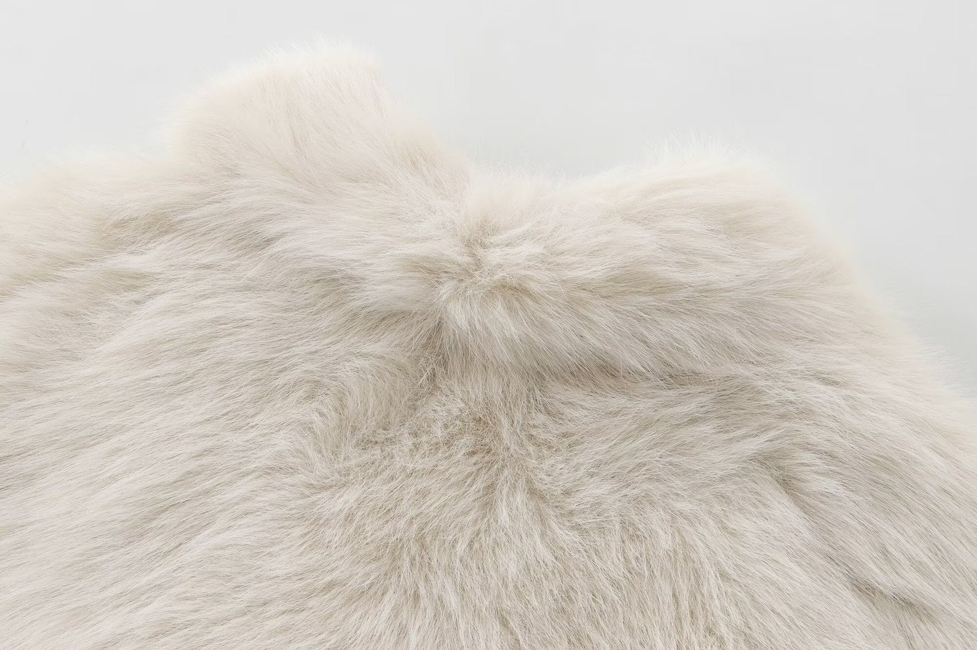 MICHAEL långärmad kaninpälsjacka