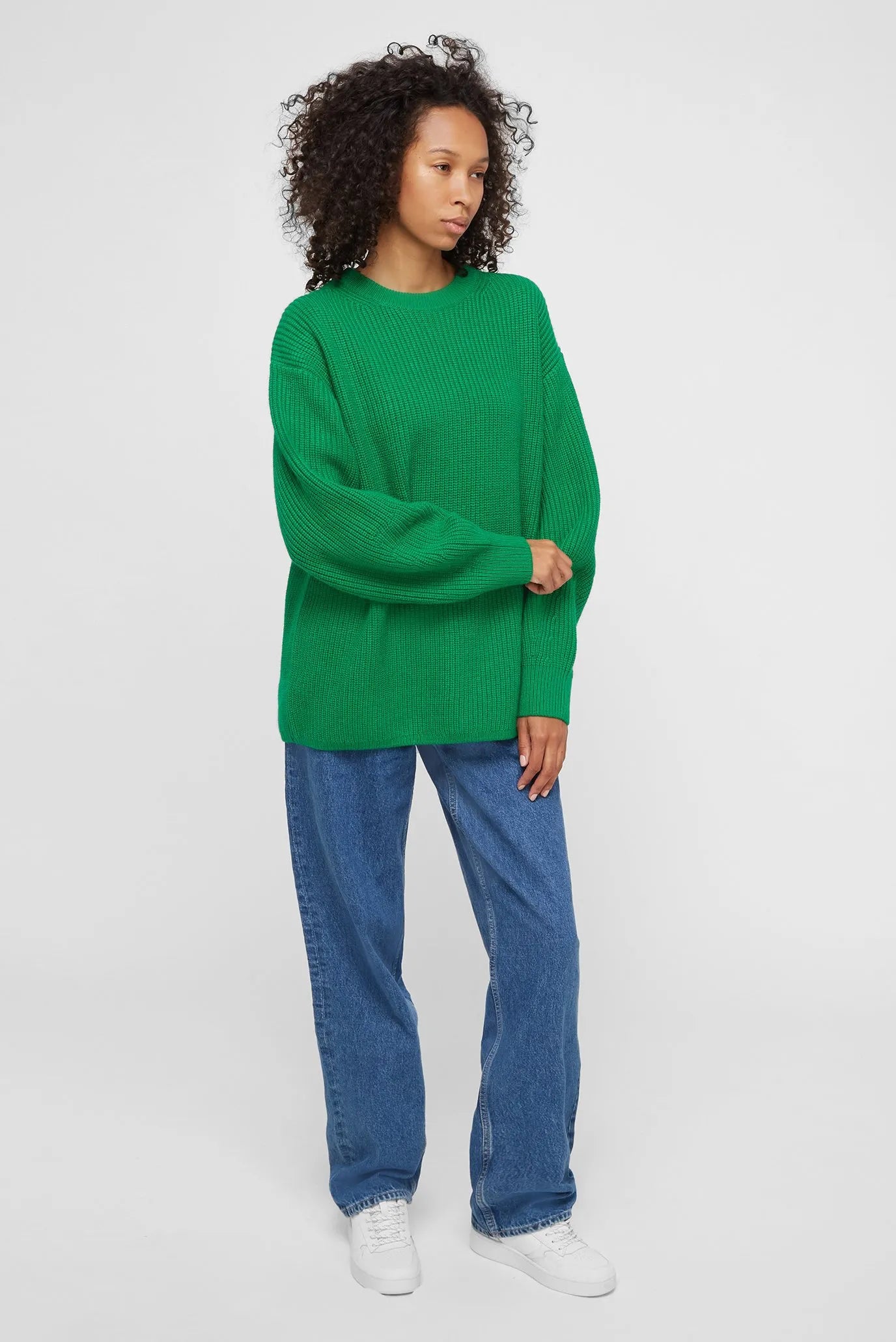 Thea grön stickad tröja med långa ärmar