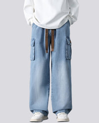 Utsvängda jeansbyxor med sidofickor