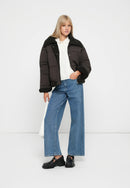 Elly chokladfärgad vinterjacka med dragkedja fram