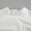 Vitt tvådelat set, lång linnekjol och ärmlös jacka