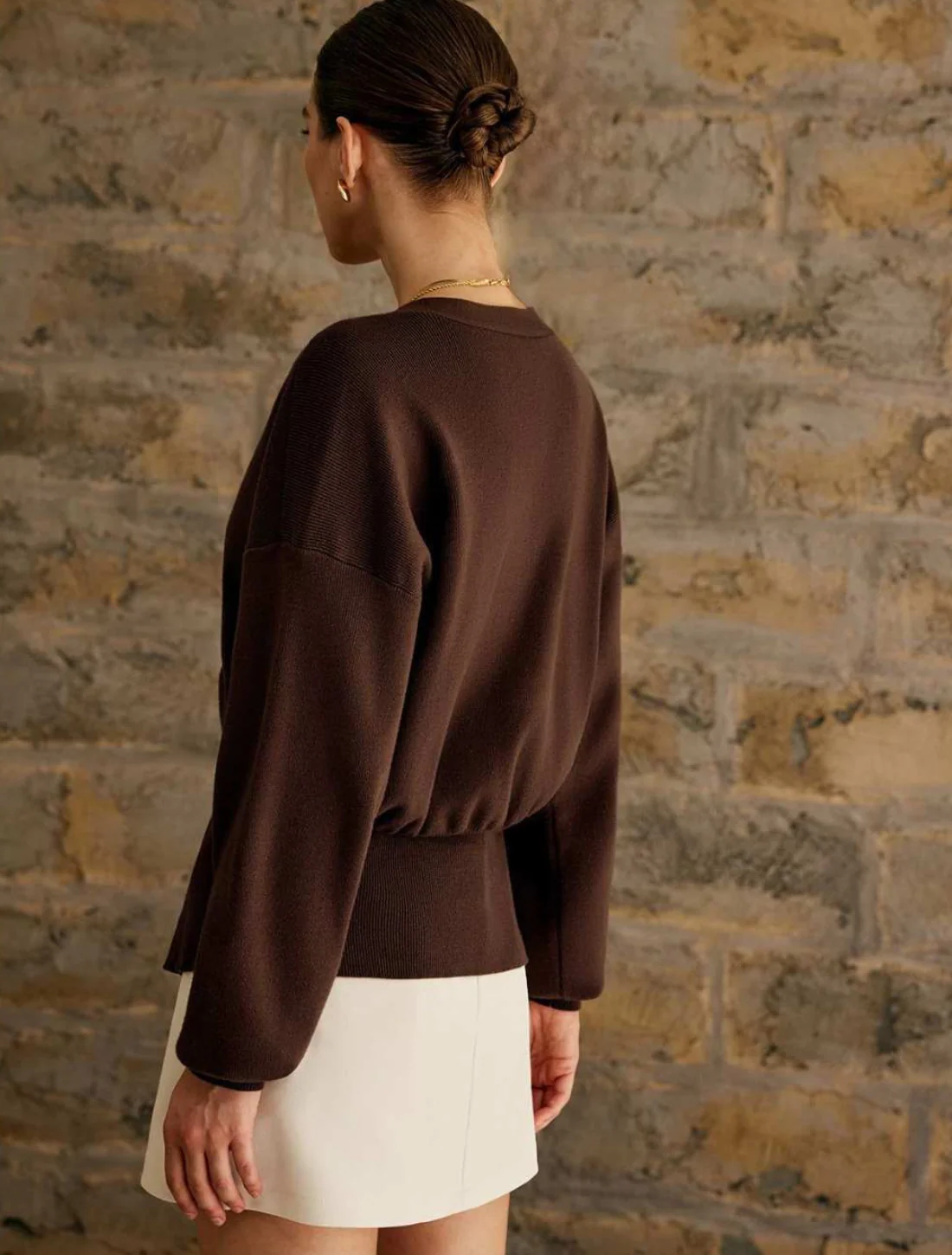 Vivivy stickad kofta med V-ringning och knappar