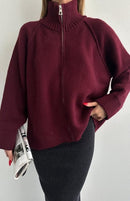 Liora lös blus med dragkedja och hög krage