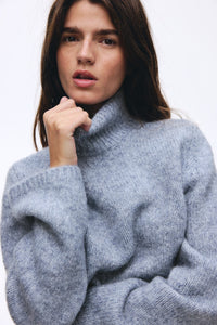 Merra stickad tröja med hög hals