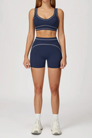 Cecy smal tvådelad träningsdräkt