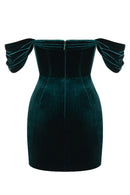 Mjuk smaragdgrön off shoulder miniklänning
